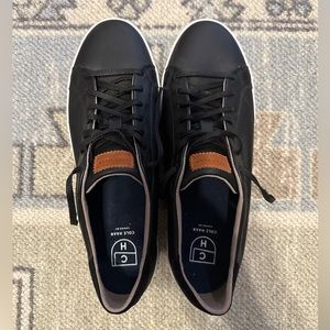 Cole Haan Women’s 12 black sneakers